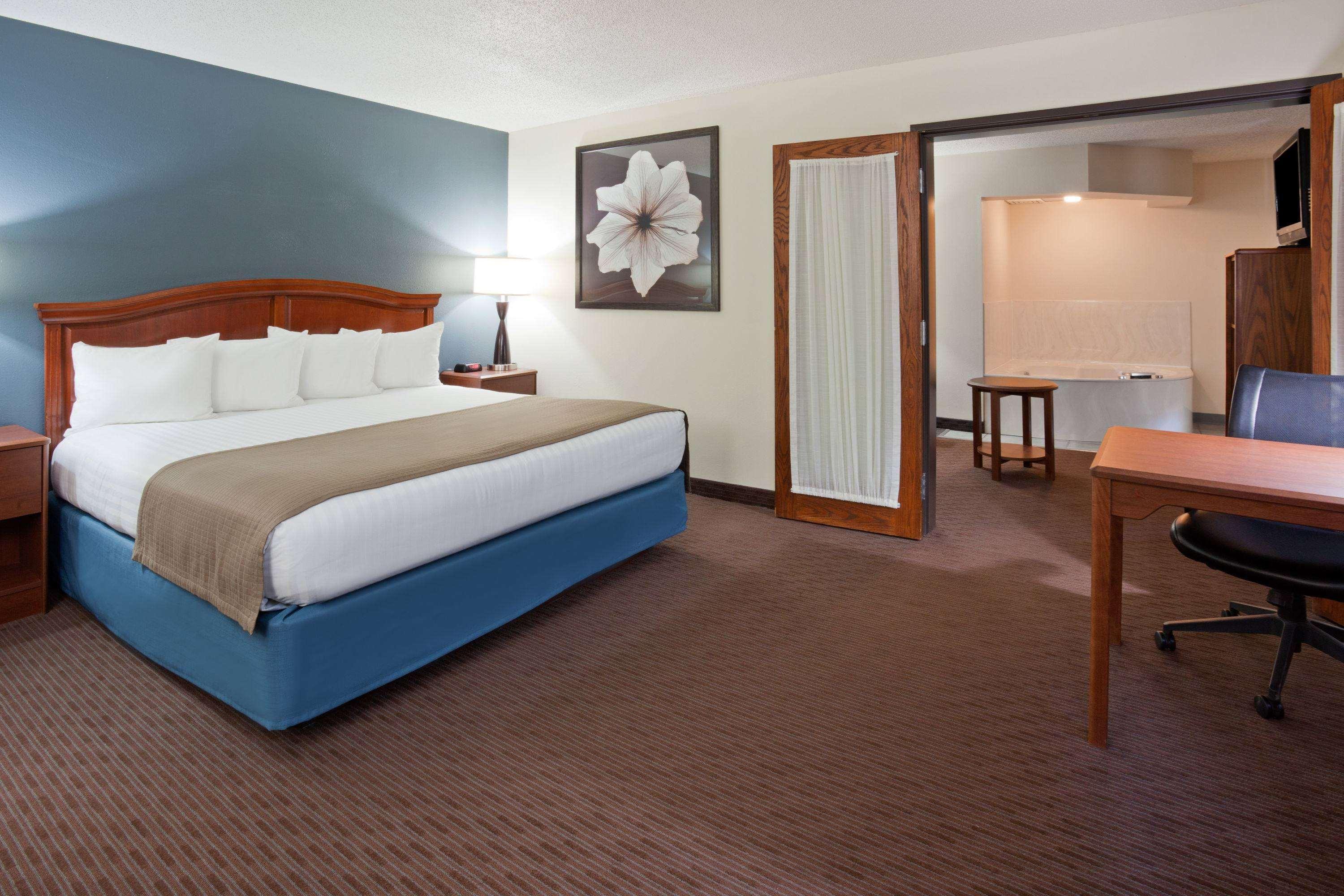 Americinn By Wyndham Spencer Екстер'єр фото